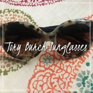 Tory Burch Sunglasses| 50% OFF